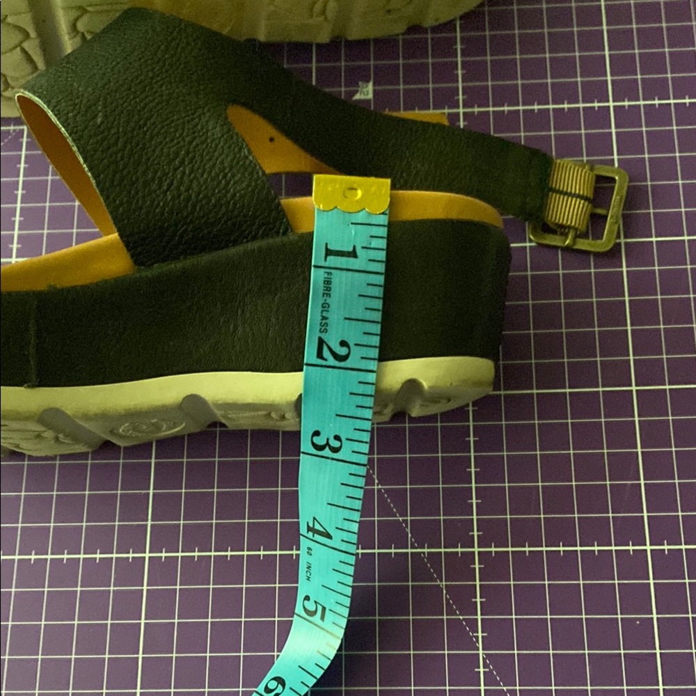 Kork-Ease Black and Yellow Sandals Minimalist Comfort. - Picture 6 of 9